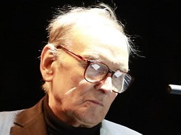 Skladatel filmové hudby Ennio Morricone vystoupil 9. února 2014 v praské O2...