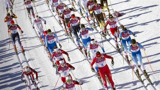 Skiatlonov zvod en na 15 kilometr ve stedisku Laura Cross Country. (8. nora 2014)
