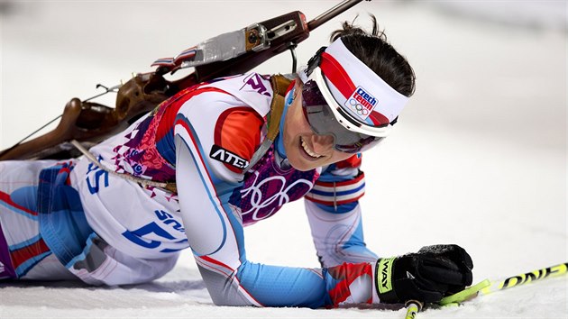 esk biatlonistka Veronika Vtkov v cli zvodu ve sprintu na 7,5 kilometru. (9. nora 2014) . (9. nora 2014)