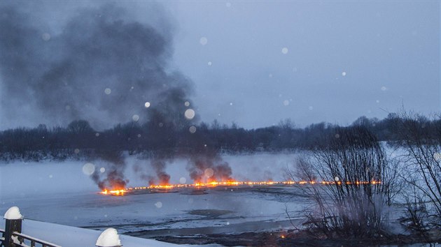 Vykolejen vlaku s cisternami plynu v Kirov