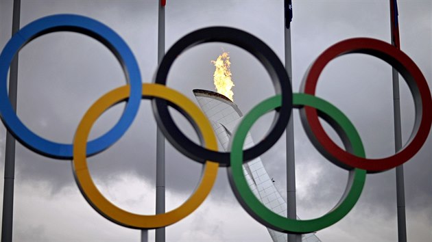 Olympijský ohe u dorazil do djit zimních her v Soi.