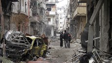 Ulice Homsu místy pipomínají dungli (1. února 2014)