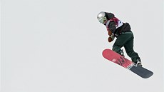 BHEM VYSOKÉHO SKOKU. árka Panochová v olympijském semifinále snowboardistek