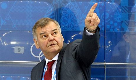 K REPREZENTACI. Hokejový tenér Vladimír Vjtek bude nejspí trénovat eský národní tým.
