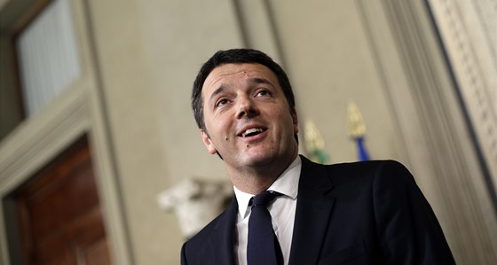 Matteo Renzi pevzal v ím povení k sestavení nové vlády. Ve svých