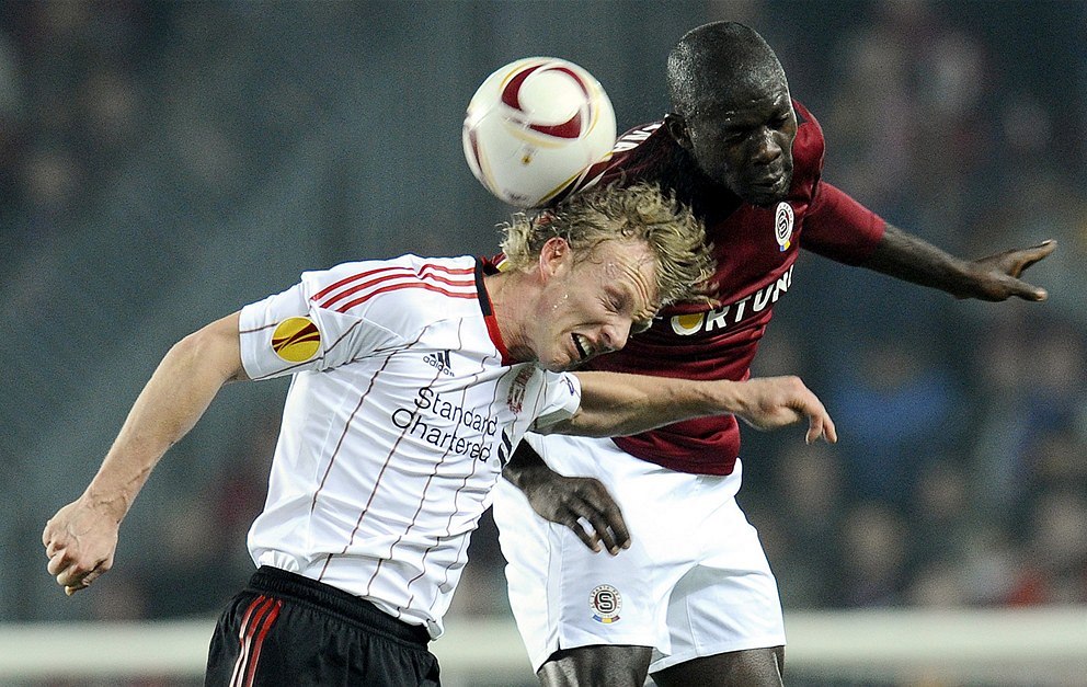 P�ed týdnem se slu�ným výkonem prezentoval Martin Abena, nová spar�anská posila. Pom��e ke slu�nému výsledku i dnes?