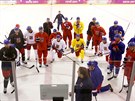 Trénink eské hokejové reprezentace v arén Boloj Ice Dome (10. února 2014)