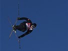Andreas Haatveit v kvalifikaci olympijského závodu ve slopestylu akrobatických
