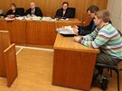 Soud v Uherském Hraditi zaal rozplétat pípad tragické smrti ty dívek pi...