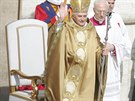 Inaugurace papee Benedikta XVI. ve Vatikánu (24. dubna 2005)
