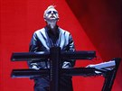 Depeche Mode nadchli 10. února 2014 publikum ve vyprodané O2 arén.