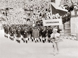 Roku 1988 poslalo eskoslovensko do kanadského Calgary edesát sportovc. V...