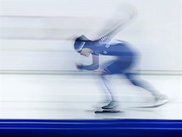 Jihokorejsk rychlobruslaka Kim Hyun-yungov pi zvodu na 500 metr v Adler...