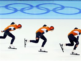 Nizozemský rychlobrusla Jan Blokhuijsen v olympijském závodu na 5 kilometr....