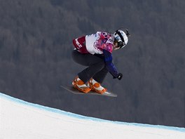 Eva Samková v kvalifikaci snowboardcrossu. 