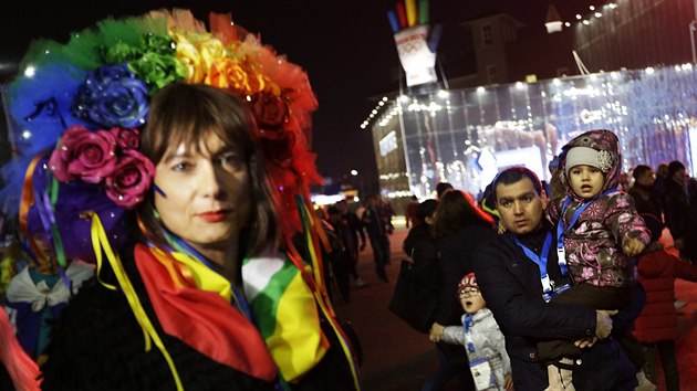 Italsk bojovnice za prva homosexul Vladimir Luxuria v Soi. (17. nora 2014)