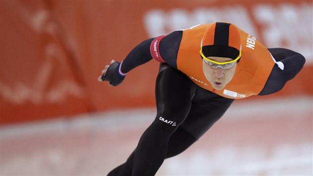 ZLATO. Nizozemsk rychlobrusla Stefan Groothuis se stal olympijskm vtzem v zvodu na 1000 metr. (12. nora 2014)