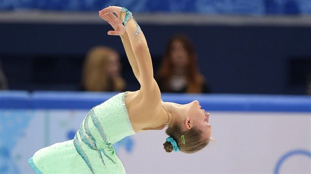 esk krasobruslaka Elizaveta Ukolov v olympijskm krtkm programu. (19. nora 2014)