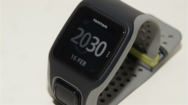 TEST: TomTom Multi Sport Watch. Pracant pro každodenní parádu - iDNES.cz