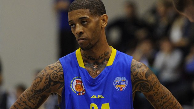 Shamarr Bowden, basketbalista st nad Labem.