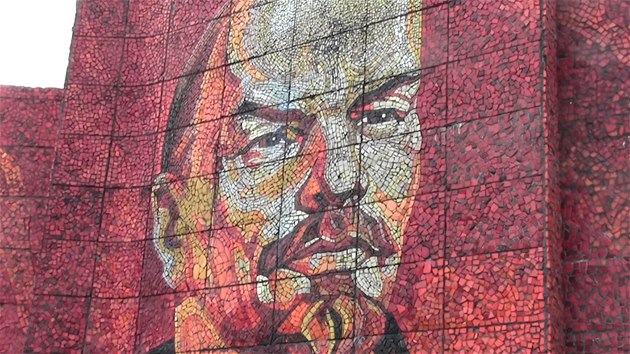 Leninv pomnk v centru Soi