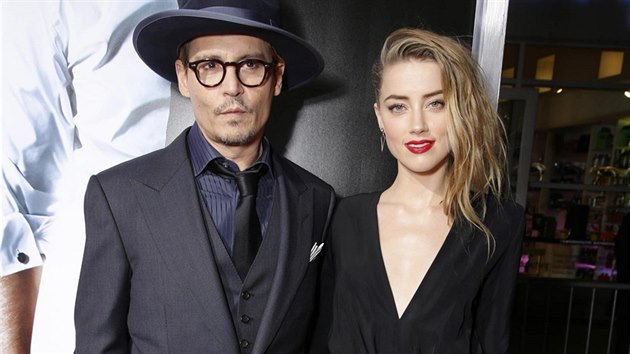 Johnny Depp a Amber Heardová (12. února 2014)