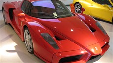 Model Ferrari 2002 v muzeu v Maranellu