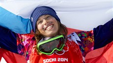 Eva Samková suverénně ovládla olympijský snowboardcross a dojela si pro zlatou...
