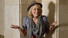 Greta Gerwigová ve filmu Arthur