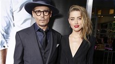 Johnny Depp a Amber Heardová (12. února 2014)