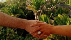 Christina Aguilera se pochlubila zásnubním prstenem. (14. února 2014)
