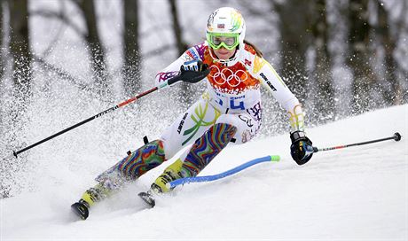 esk lyaka rka Strachov pi prvn jzd olympijskho slalomu. (21. nora...