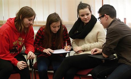 Studenti Církevní základní koly ve Veselí nad Moravou se o korupci uili...