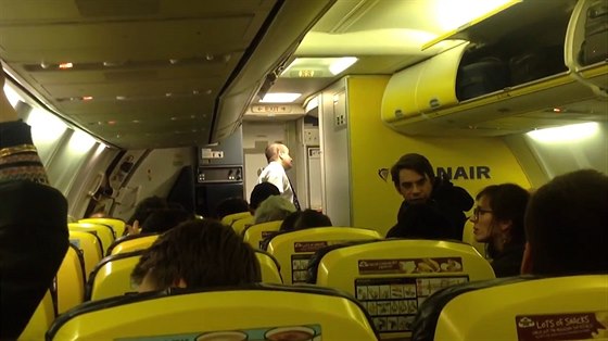 lutý interiér letadel Ryanair se má stát minulostí.