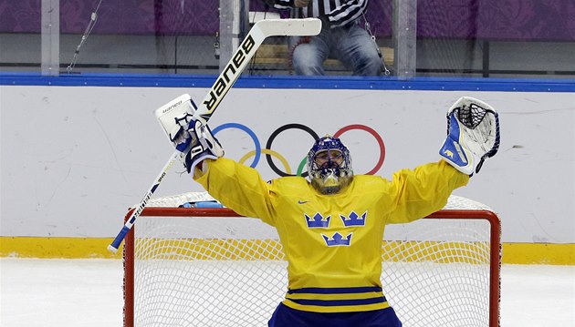 Henrik Lundqvist ve �védském dresu na olympijských hrách v So�i 2014. 