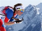 eská bkyn na lyích Petra Nováková v olympijském závodu na 30 kilometr...