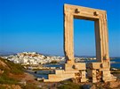 Naxos je nejvtím ostrovem eckého souostroví Kyklady v Egejském moi. Tady...