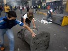 Po krátkém klidu Venezuela opt ve. V úterý byl zaten opoziní vdce Leopoldo