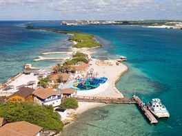 Queen Beatrix International Airport, Aruba