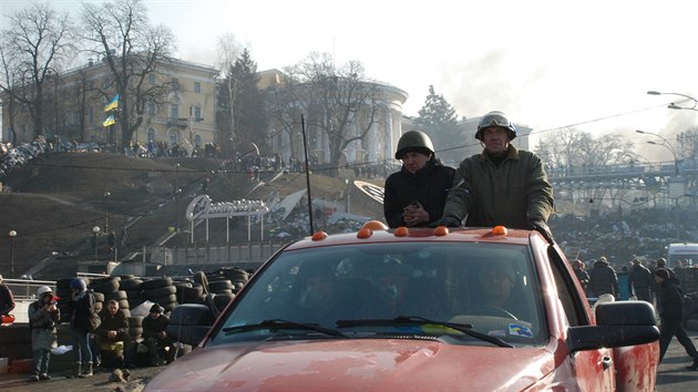 Demonstranti v centru Kyjeva (21. �nora 2014)