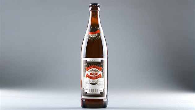 Pivo s nzvem Svtl vepn pivo z rodiny privtnch znaek Lidlu stoj 5,90 K.