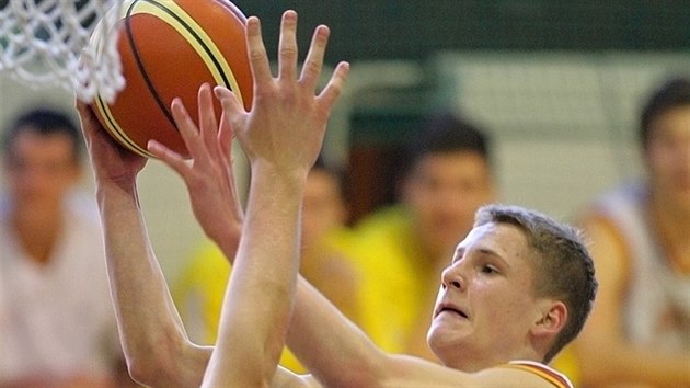 Jaroslav Mare ze Sr Psek m na ko Basketu Koe.