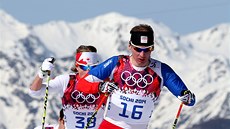 Luká Bauer na trati olympijského závodu na 50 km s hromadným startem.