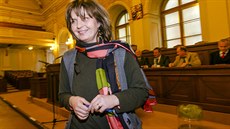 Petra Procházková pi veejném slyení kandidát do Rady T (25. února 2014)