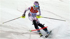 eská lyaka Martina Dubovská ve druhé jízd olympijského slalomu. (21. února...