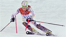 Česká lyžařka Šárka Strachová ve druhé jízdě olympijského slalomu. (21. února...