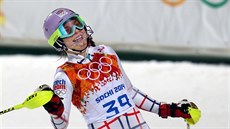 eská lyaka Martina Dubovská po druhé jízd olympijského slalomu. (21. února...