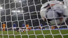 GÓL Míč je v síti Schalke v osmifinále Ligy mistrů, Real Madrid nastřílel v...
