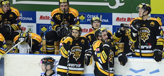SMUTEK. Hokejisté Litvínova prohráli se Slavií souboj o předkolo play-off.