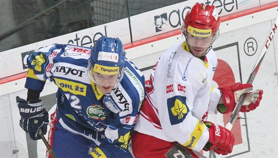 Erik Hra (vpravo) stráví rok na hostování v Olomouci.